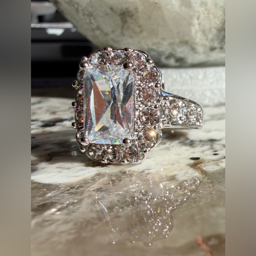 NVC Nataliya V Collister Avon Silver Plated CZ Cocktail HALO Ring_Kyra_SZ 7 - Picture 2 of 10
